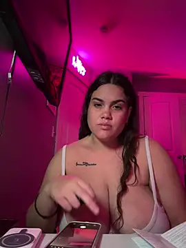 Islandmamita online show from 07-05-26, 05:25