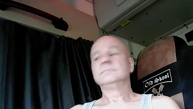 mannohmann5 online show from 04-14-26, 06:03