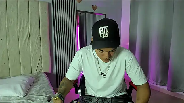 Dante  jons online show from 04-26-26, 04:54