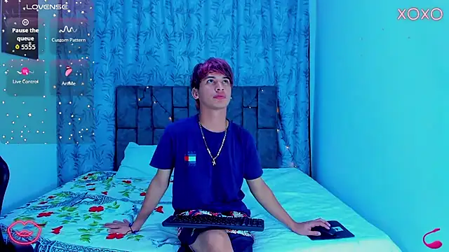 IhanKing online show from 07-23-26, 07:23