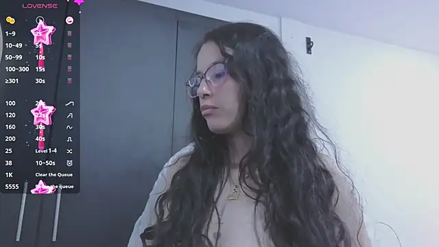 Snapshot of Samantha_bloww1 chatting on 07-15-26, 03:01 Samantha bloww1 online show from 07-15-26, 03:01
