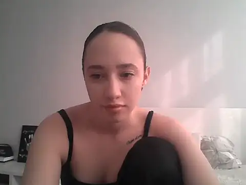 DarkMirel online show from 04-27-26, 02:04