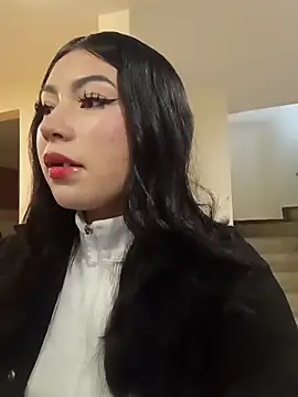 Emiily  Evans online show from 04-14-26, 02:01