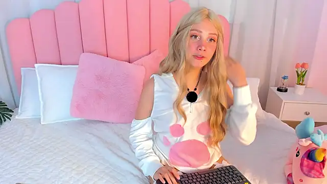 sweett fire online show from 04-16-26, 09:39