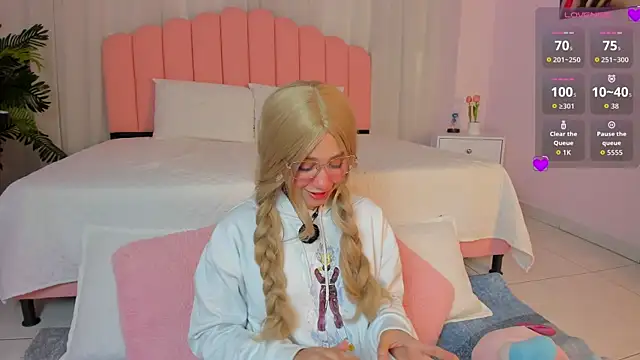 sweett fire online show from 05-09-26, 05:40
