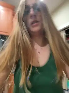 prettykitttty online show from 07-11-26, 03:37