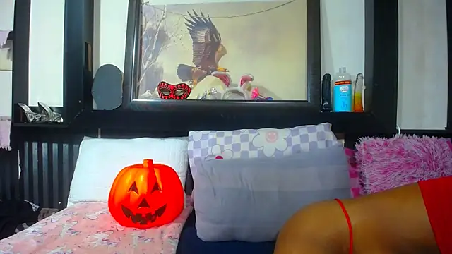 YoungBarbiexx online show from 05-23-26, 09:52