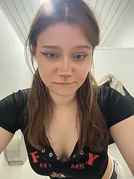 lilimip online show from 05-15-26, 11:39