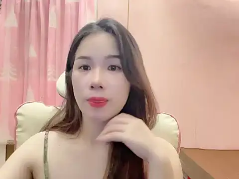 Luna3579 online show from 07-17-26, 04:23