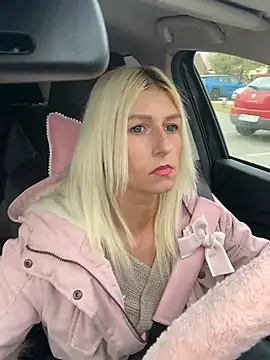 barbiplaymate online show from 03-10-25, 08:59