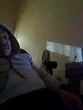 Snapshot of Oskr2024XXX chatting on 12-13-24, 06:00 Oskr2024XXX online show from 12-13-24, 06:00