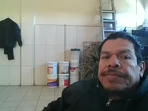 Snapshot of Oskr2024XXX chatting on 12-18-24, 07:30 Oskr2024XXX online show from 12-18-24, 07:30