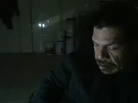 Snapshot of Oskr2024XXX chatting on 12-19-24, 02:56 Oskr2024XXX online show from 12-19-24, 02:56