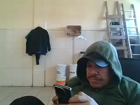 Snapshot of Oskr2024XXX chatting on 02-10-25, 03:32 Oskr2024XXX online show from 02-10-25, 03:32