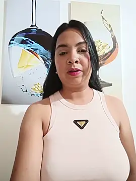 Silvana2927 online show from 06-05-26, 04:30