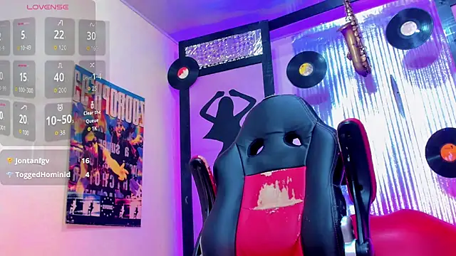  Isabella Castro online show from 05-15-26, 03:24