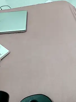 Labury online show from 04-15-26, 08:32