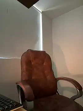 Snapshot of Ryan_Black3 chatting on 04-25-26, 05:10 Ryan Black3 online show from 04-25-26, 05:10
