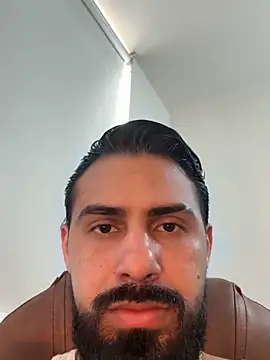 Snapshot of Ryan_Black3 chatting on 05-16-26, 02:49 Ryan Black3 online show from 05-16-26, 02:49