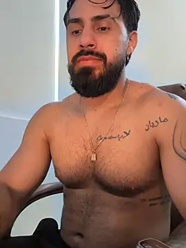 Snapshot of Ryan_Black3 chatting on 05-19-26, 02:45 Ryan Black3 online show from 05-19-26, 02:45