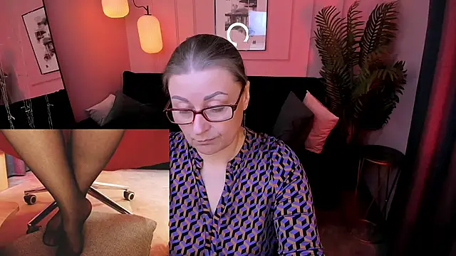 Alexandra Kind online show from 04-29-26, 08:48