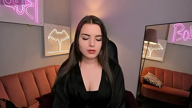 AliceLiador  online show from 05-11-26, 02:45
