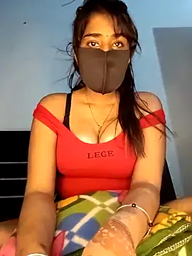 HotShanayaXO online show from 04-17-26, 02:09