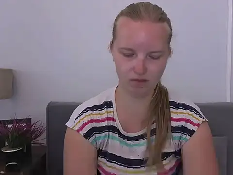 RoseTeacherX online show from 07-01-26, 07:32