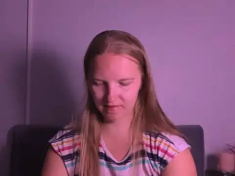 RoseTeacherX online show from 07-29-26, 06:44