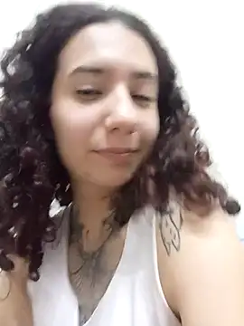 Snapshot of Aura_Phone chatting on 04-24-26, 01:30 Aura Phone online show from 04-24-26, 01:30