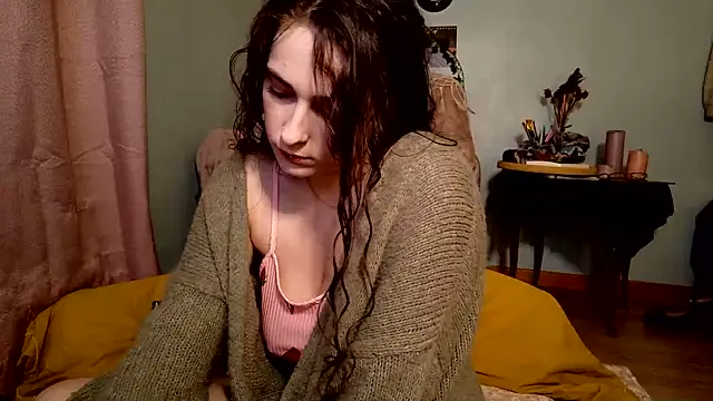 missclochette online show from 07-21-26, 12:18