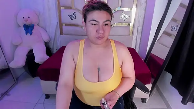 lina angels online show from 05-21-26, 09:00
