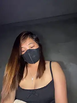 HaNa-mi online show from 04-18-26, 03:49