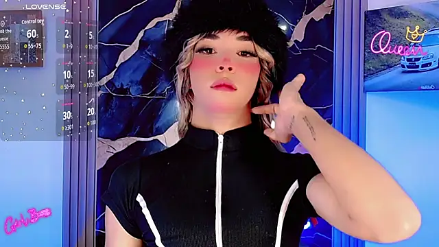 Snapshot of moon_sweet- chatting on 05-26-26, 03:35 moon sweet- online show from 05-26-26, 03:35