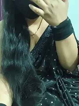 sweetylove01 online show from 06-02-26, 05:48