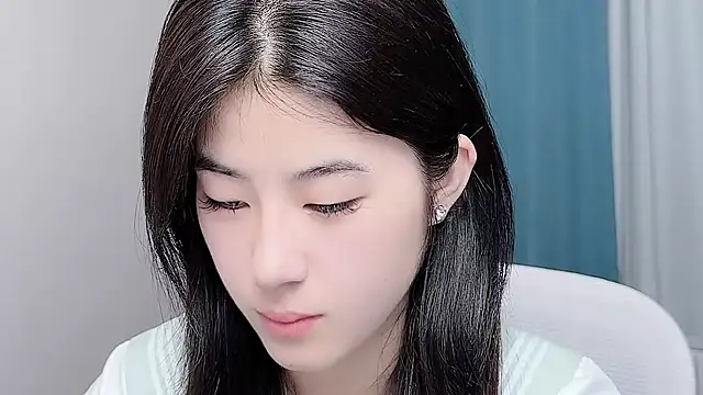 Snapshot of Nicoa2026 chatting on 05-19-26, 02:40 Nicoa2026 online show from 05-19-26, 02:40