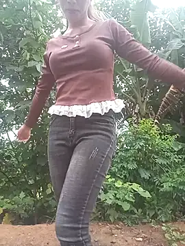 Elena Mia online show from 06-26-26, 11:09