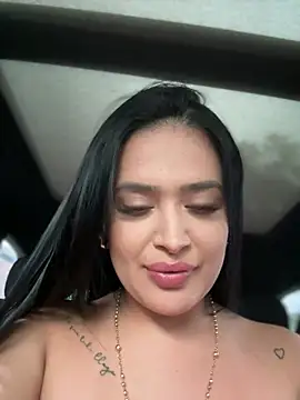 Snapshot of Sara_fun chatting on 03-14-25, 08:38 Sara fun online show from 03-14-25, 08:38