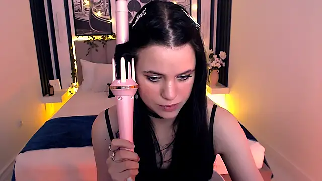 Snapshot of _Scarlett_Lee_ chatting on 04-21-26, 09:48 Scarlett Lee online show from 04-21-26, 09:48