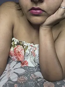 Snapshot of PunkTiling chatting on 05-26-26, 06:26 PunkTiling online show from 05-26-26, 06:26