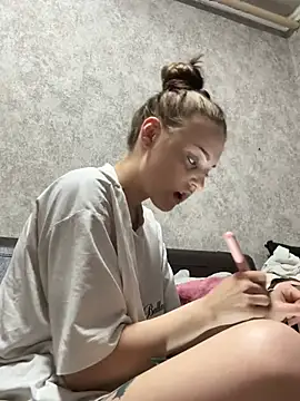 Shannon Van online show from 04-20-26, 10:40