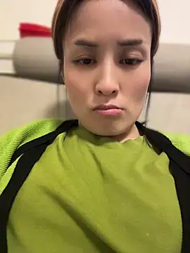 Faye-baby online show from 04-23-26, 01:57
