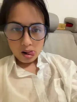 Faye-baby online show from 05-21-26, 03:08