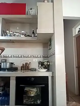 Yeimy And Charlie online show from 04-24-26, 05:15