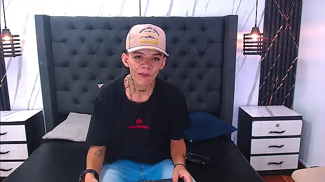 Daniel Guty online show from 04-17-26, 07:17