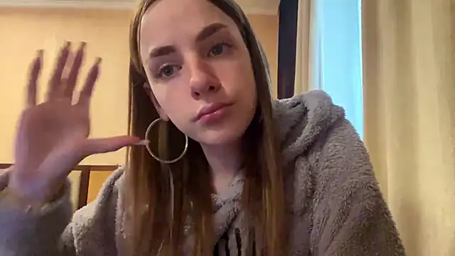 Snapshot of selianderol chatting on 06-03-26, 11:35 selianderol online show from 06-03-26, 11:35