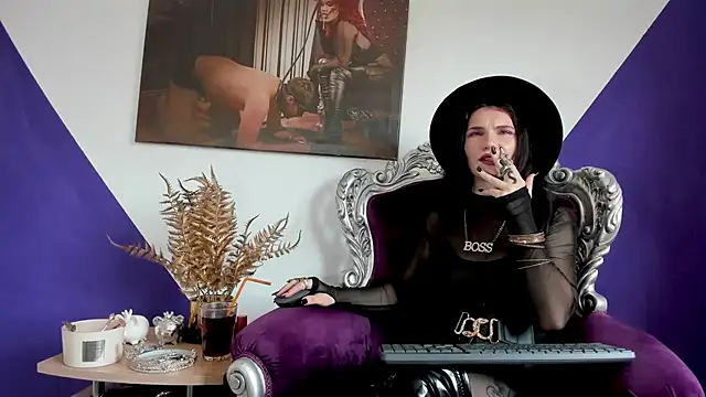 Snapshot of MistressKasandra chatting on 05-11-26, 02:56 MistressKasandra online show from 05-11-26, 02:56