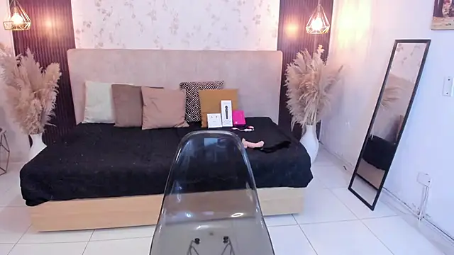 emy  ly online show from 05-02-26, 03:50
