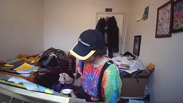 JohnnyMoves online show from 05-23-26, 01:04