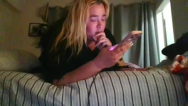 Snapshot of ajsin7 chatting on 05-15-26, 09:27 ajsin7 online show from 05-15-26, 09:27